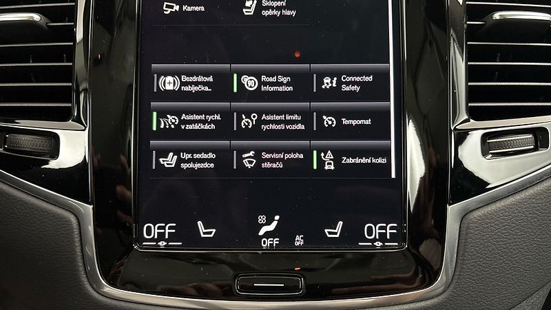 Volvo XC90 2.0 B5 AUT AWD Inscription - fotka 28 z 33