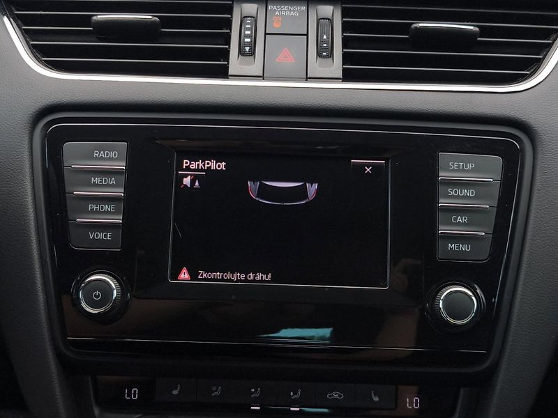 Škoda Octavia (2014) STYLE 1.2 TSI 77kW, Tažné - fotka 23 z 27