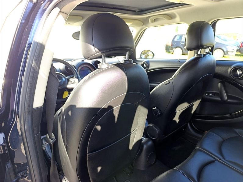 Mini Countryman 2,0 d Automat Navi Panorama LE - fotka 20 z 32