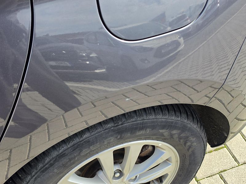 Hyundai i30 (2019) 1,4i 73kW HB - fotka 11 z 19