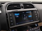 Jaguar XE 2.0D 132kW PURE AUT  - náhled 35