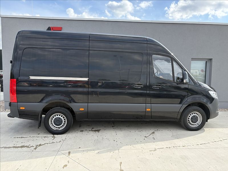 Mercedes-Benz Sprinter 2,0 - fotka 8 z 22