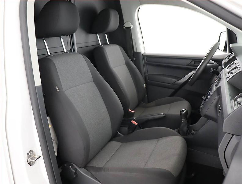 Volkswagen Caddy (2017) 1.4 TGI CNG, ČR, DPH - fotka 9 z 17