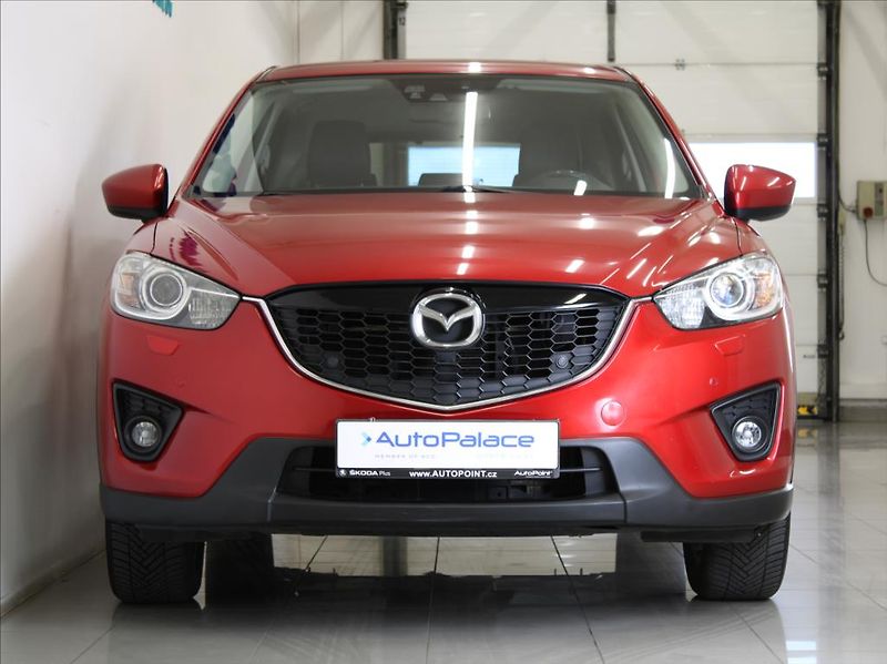 Mazda CX-5 2,0 G160 MT 4x4 Rev.TOP ČR - fotka 2 z 28