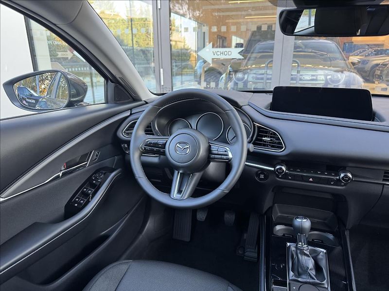 Mazda CX-30 (2026) 2,5 6MT FWD CENTRE-LINE - fotka 9 z 13