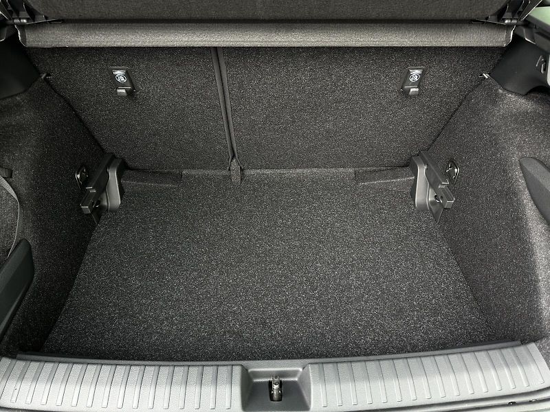 Škoda Kamiq 1.0TSi DSG 116PS KAMERA+PDC P/ - fotka 41 z 43