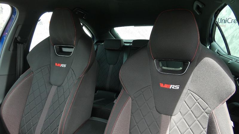 Škoda Octavia 2.0 TSI 180kW DSG RS - fotka 7 z 27