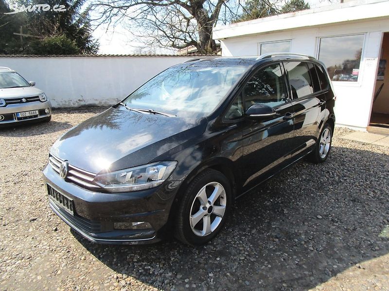 Volkswagen Touran 1,2TSI-81KW-NOVÁ STK+OLEJ - fotka 3 z 31