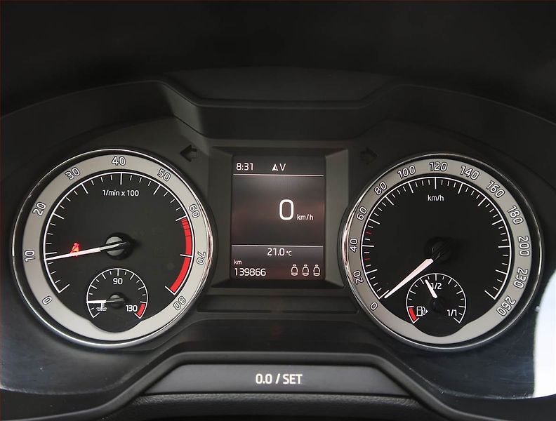 Škoda Octavia (2019) Clever 1.5 TSI, Serv.kniha - fotka 11 z 21