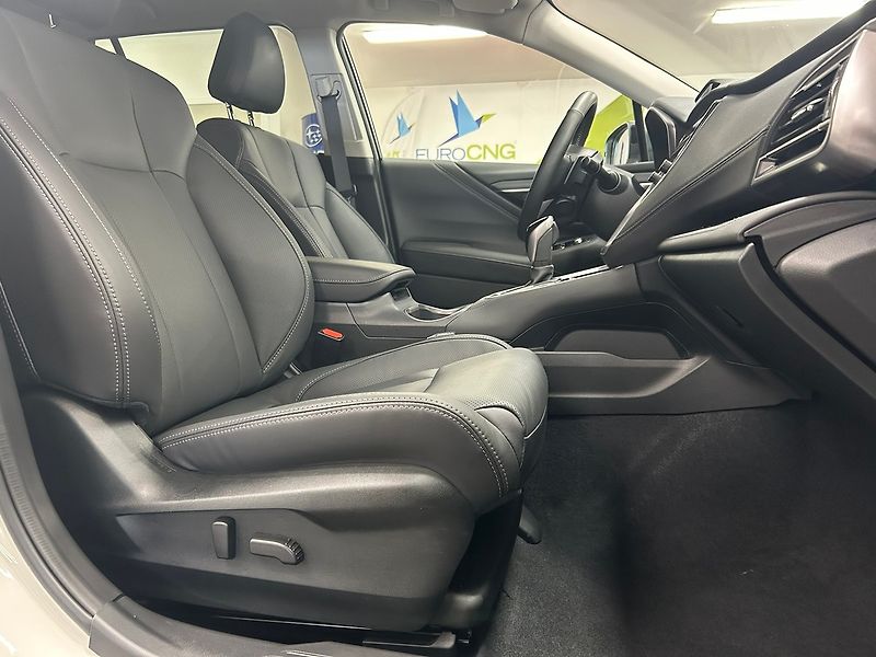 Subaru Outback (2025) 2.5 TOURING 2025 skladem | Zár - fotka 33 z 59