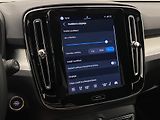 Volvo XC40 B3 PLUS BLACK EDITION AUT CZ - náhled 48
