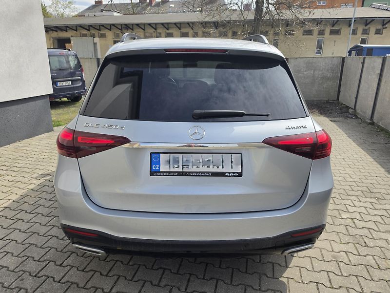 Mercedes-Benz GLE (2024) 450d 4MATIC AMG + Záruka - fotka 3 z 25