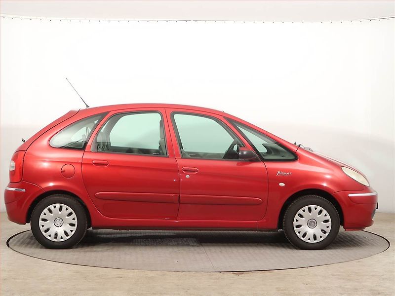 Citroën Xsara Picasso (2005) 1.8 16V, po STK, Klima - fotka 6 z 14