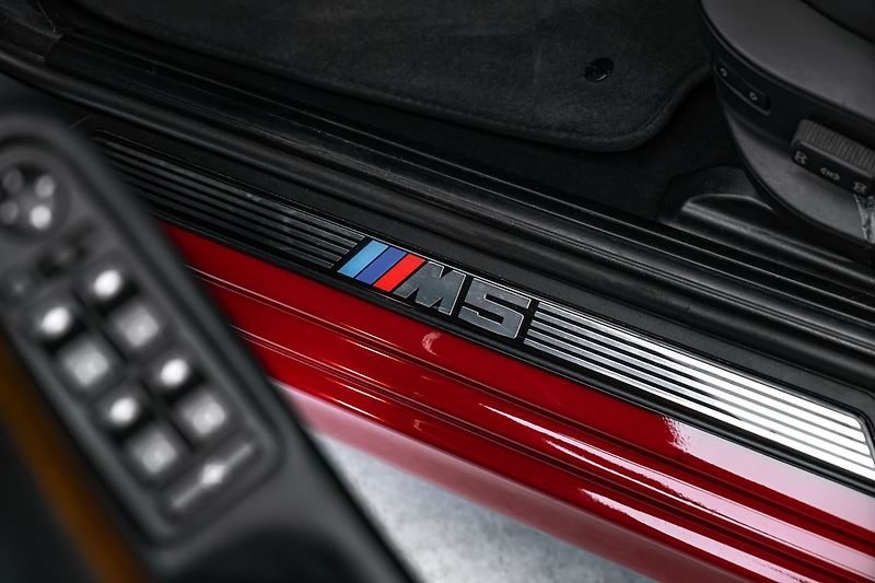 BMW M5 - fotka 20 z 22