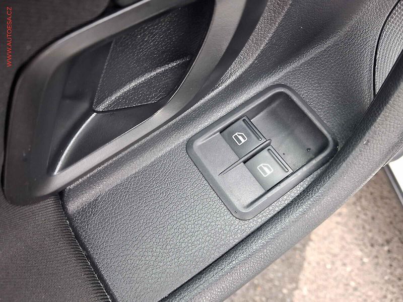 Škoda Fabia (2012) 1.2 TSi, Monte Carlo - fotka 15 z 16