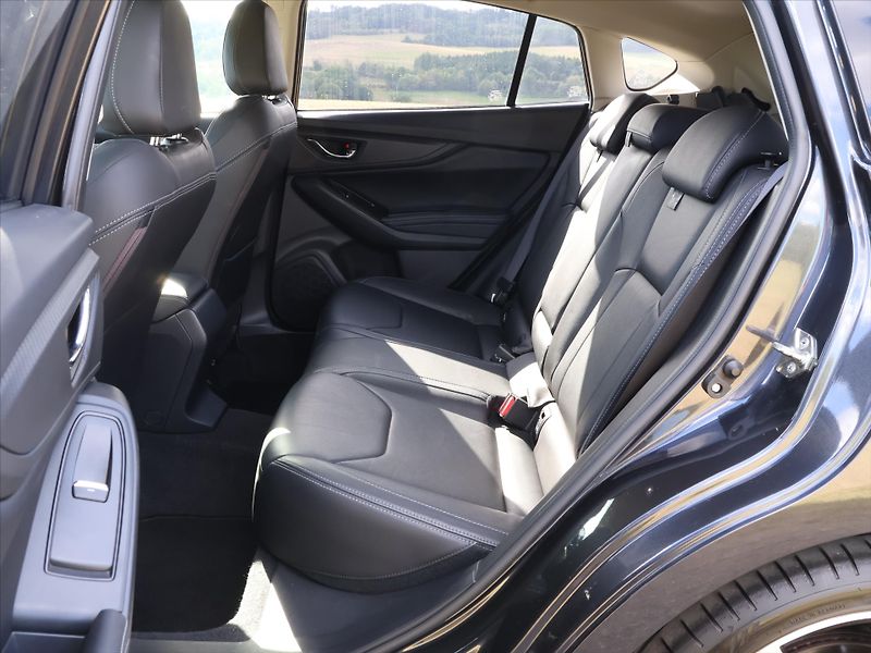 Subaru Impreza 1,6 i Aut. AWD Premium 1.Maj - fotka 13 z 33