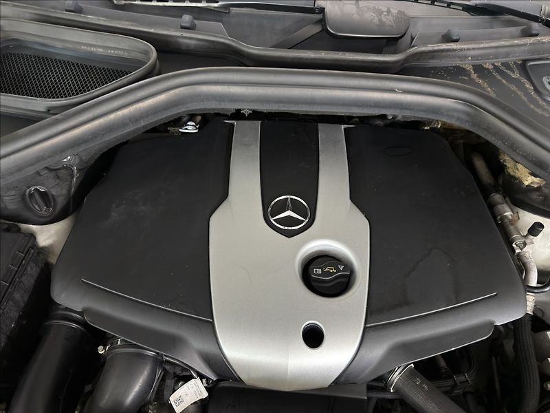 Mercedes-Benz Třídy M 2,2   ML250 4MATIC AMG ALU - fotka 31 z 31
