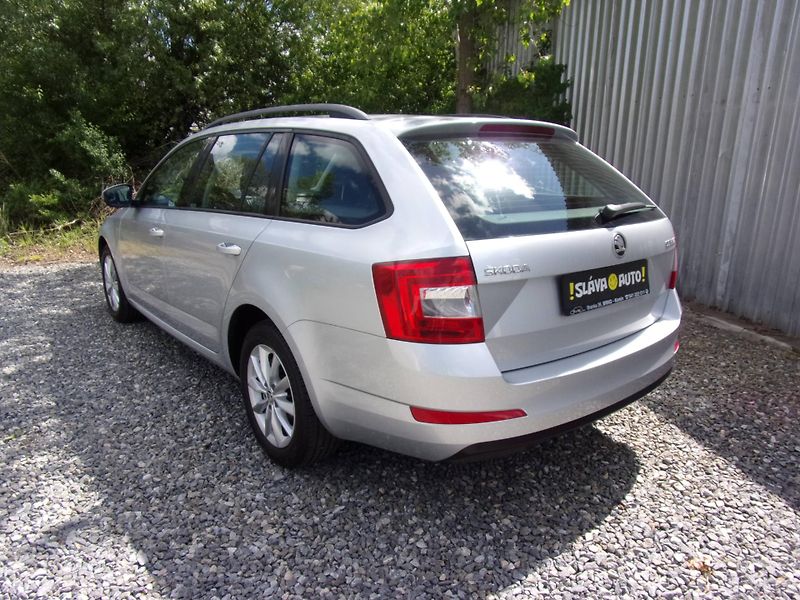 Škoda Octavia 1.6TDi81kW DPH ČR 1.MAJ. 2xKOL - fotka 7 z 23