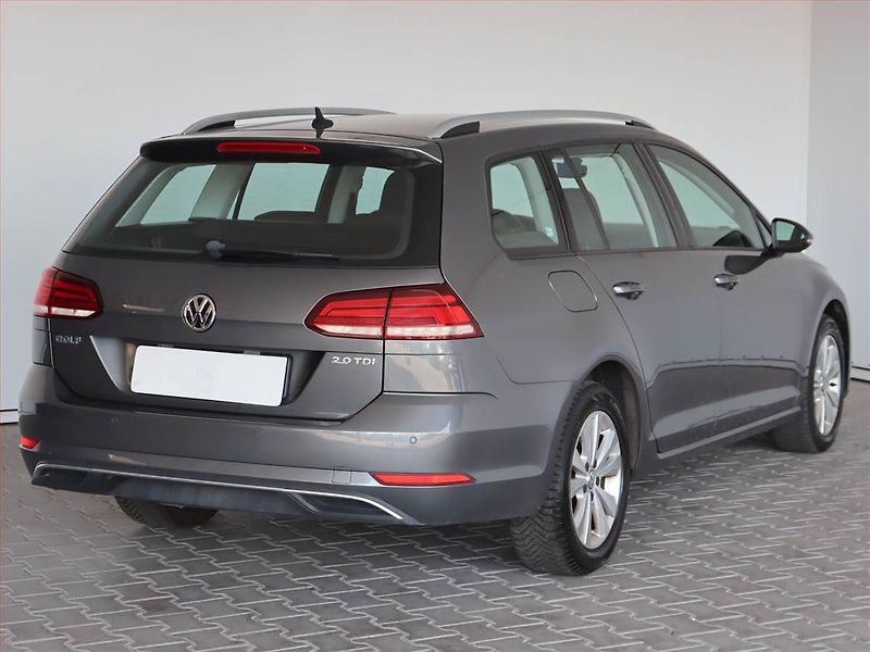 Volkswagen Golf (2017) Comfortline 2.0 TDI, Automat - fotka 5 z 23