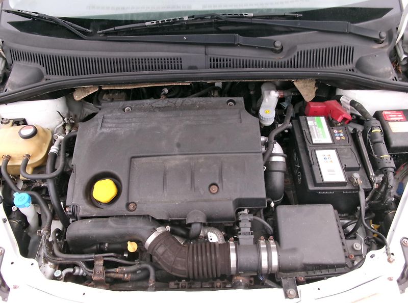 Suzuki SX4 (2009) 1.9DDiS 4x4 KLIMA výhřev TAŽNÉ - fotka 28 z 30