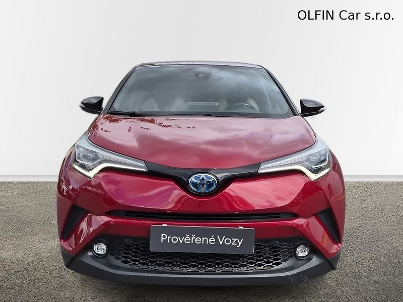 Toyota C-HR Hybrid 1.8 E-CVT Selection - fotka 4 z 26