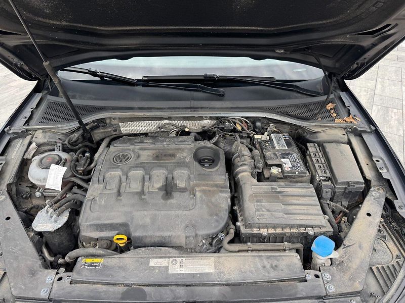Volkswagen Passat (2019) 2,0 TDI 110 KW DSG Comfortline - fotka 29 z 30