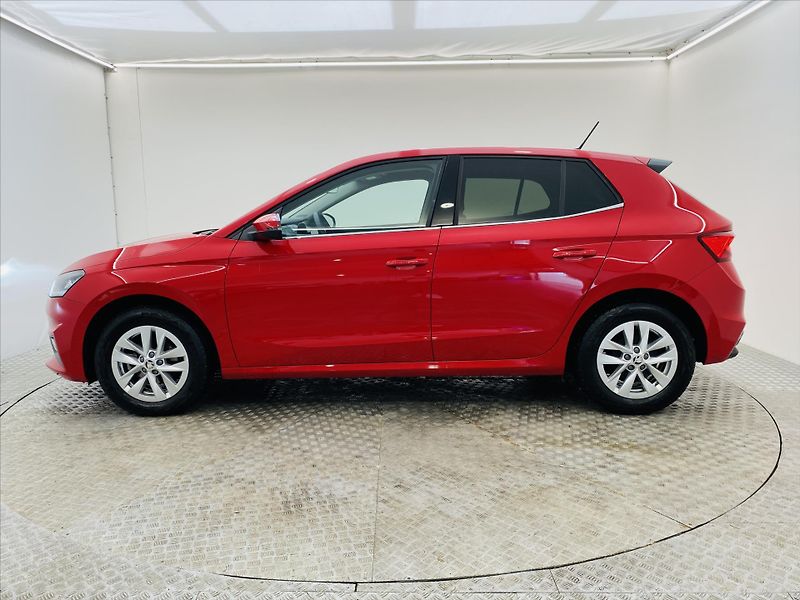 Škoda Fabia 1,0 TSI 70kW Selection - fotka 3 z 25