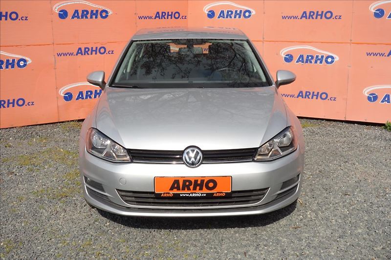 Volkswagen Golf 1,4 TSi,ČR,1 MAJ.,COMFORTLINE. - fotka 2 z 32
