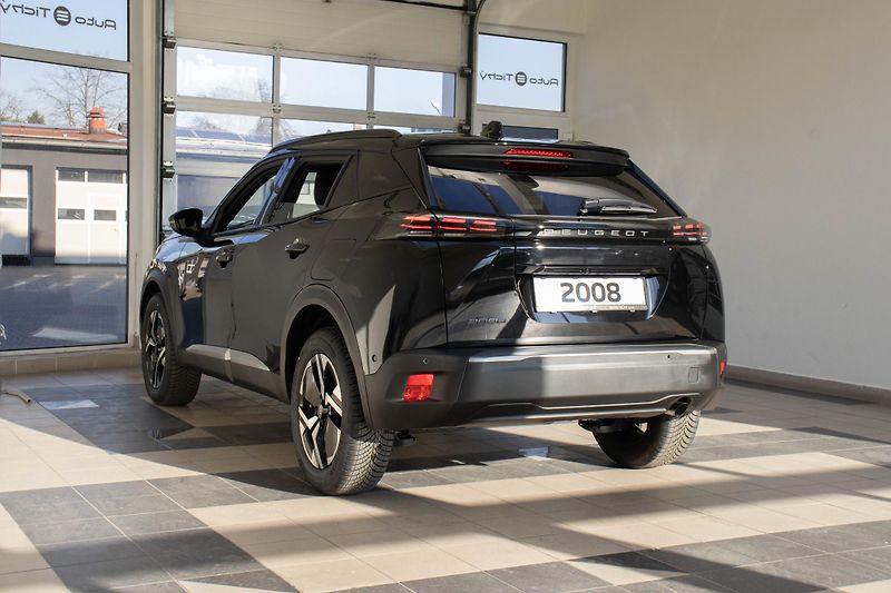 Peugeot 2008 ALLURE PureTech 100 MAN6 - fotka 6 z 16