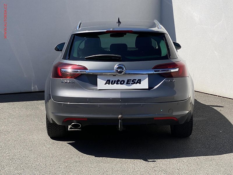 Opel Insignia (2016) 2.0 CDTi 4x4, ČR, AC, TZ - fotka 5 z 16