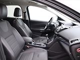 Ford Kuga 1,5 EcoBoost Titanium - náhled 13