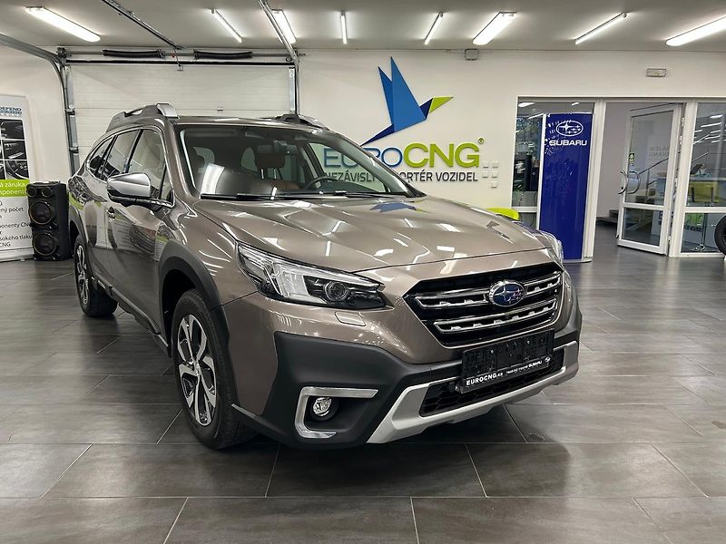 Subaru Outback (2022) 2.5 TOURING 2022 | Záruka - fotka 4 z 33