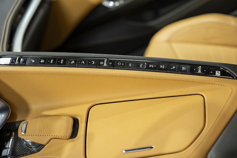 Chevrolet Corvette C8 Stingray Z51 Performance - fotka 14 z 23