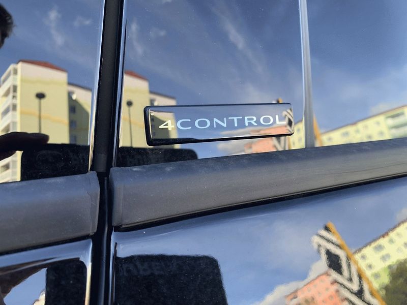 Renault Espace (2026) Iconic full hybrid E-Tech 200 - fotka 6 z 27