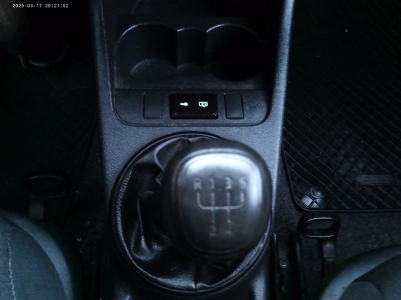 Škoda Praktik 1.2TSi, 63 kW, klima, nová STK - fotka 19 z 22