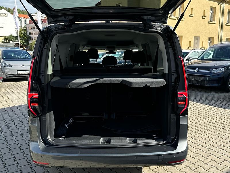 Volkswagen Caddy 2.0 TDI Life DSG - fotka 15 z 22