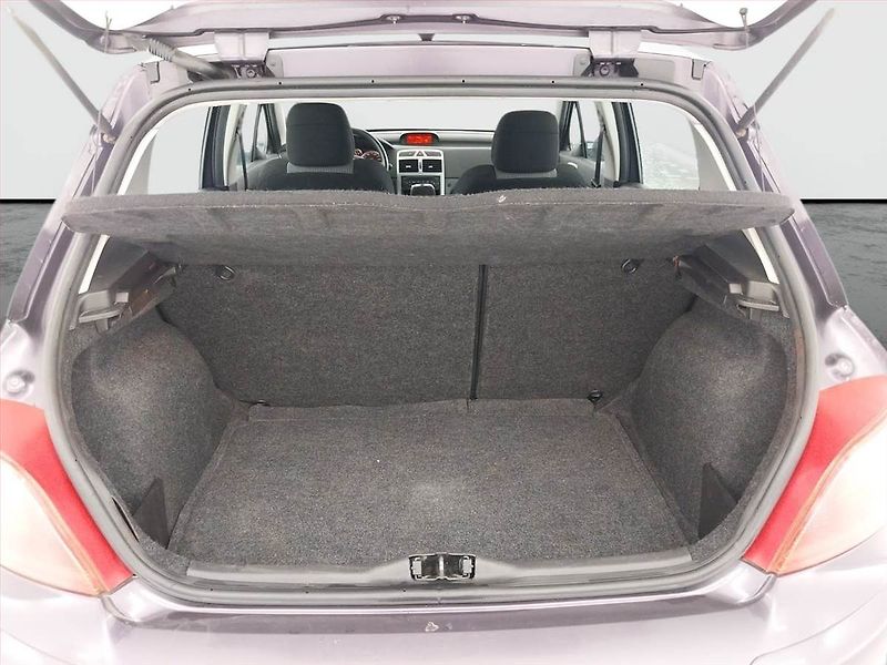 Peugeot 307 (2005) 1.4 16V, po STK, Tažné, Klima - fotka 14 z 17
