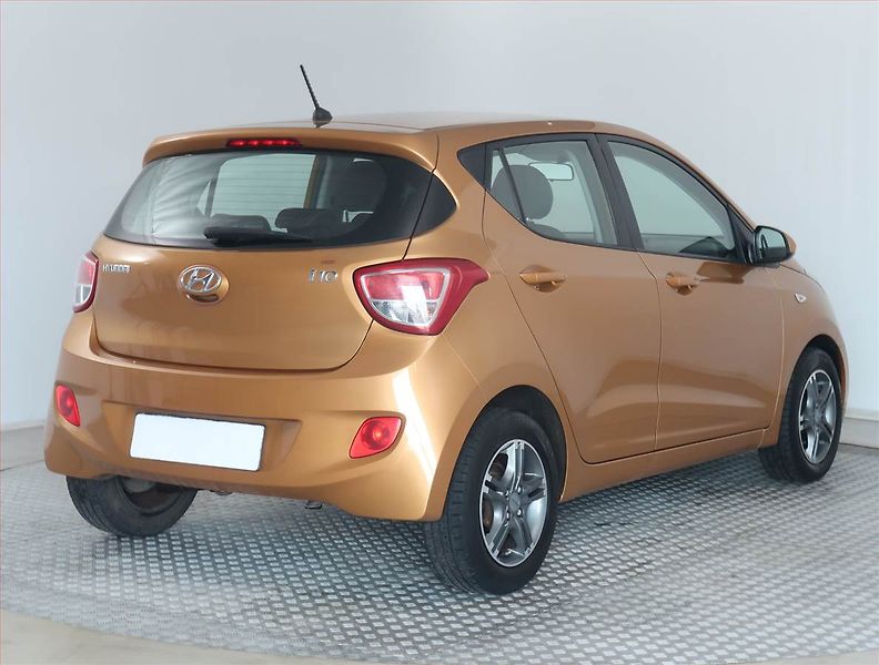 Hyundai i10 (2015) 1.0, Automat - fotka 5 z 16