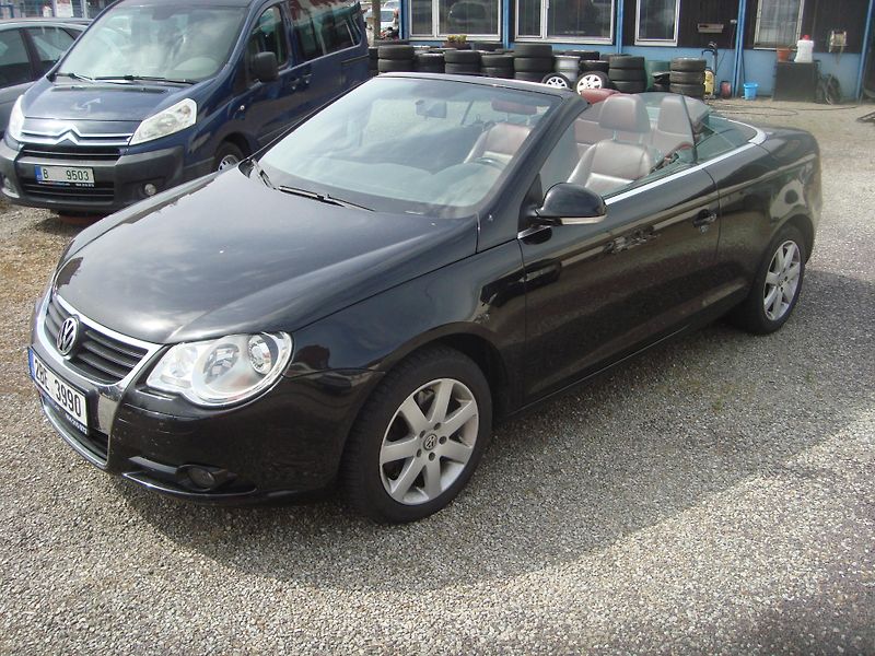 Volkswagen EOS (2007) 2,0 TDI Cabrio - fotka 14 z 19