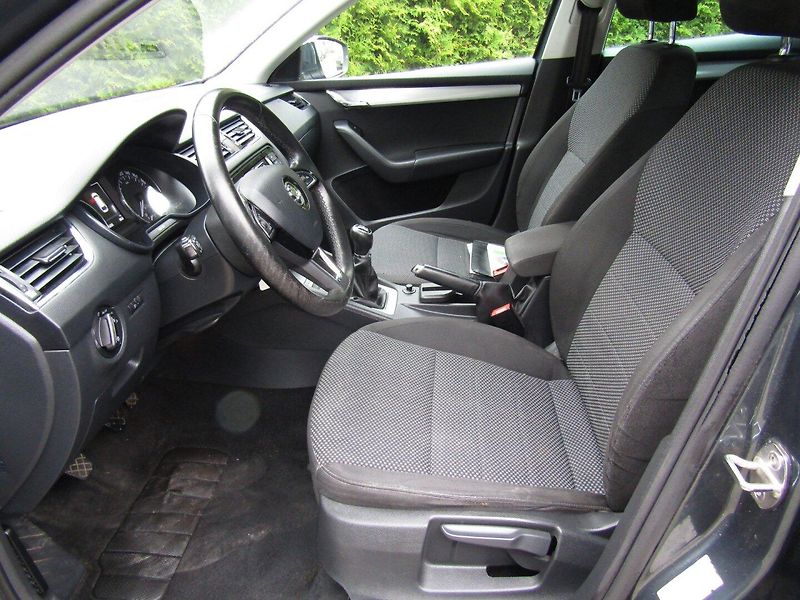 Škoda Octavia (2016) 1.6 TDI 81kW   VÝHŘEVY - fotka 21 z 41