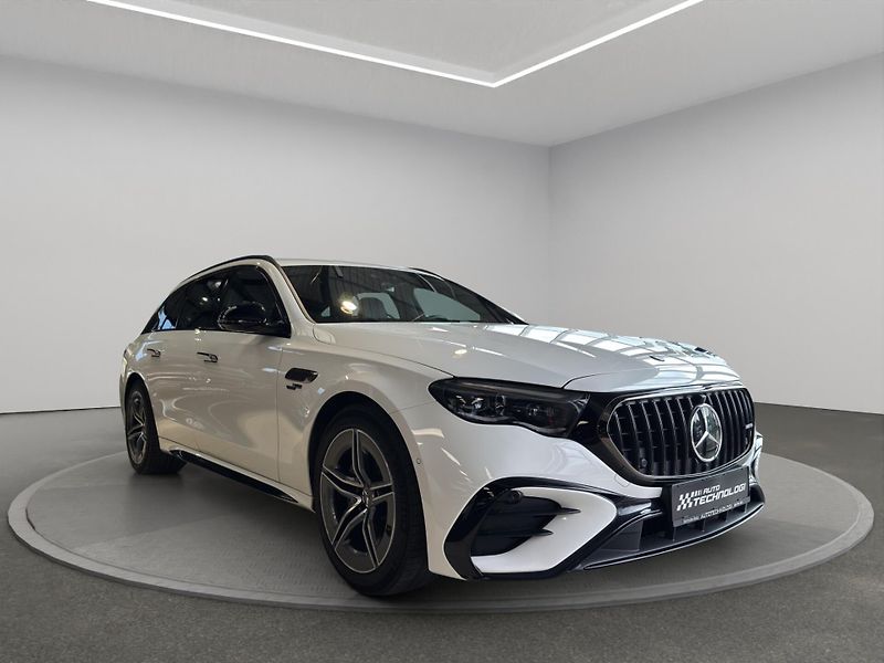 Mercedes-Benz Třídy E (2025) Mercedes-AMG E 53 HYBRID 4MATI - fotka 3 z 25