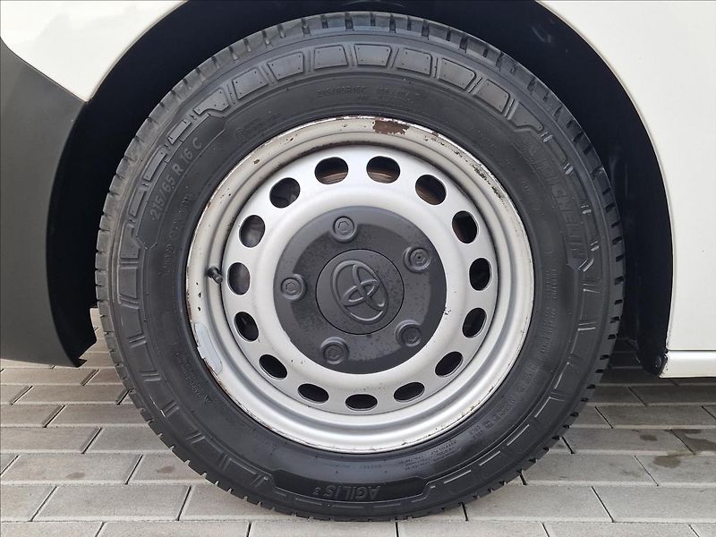 Toyota ProAce Verso 1.5 D-4D 8-míst,ČR,1.Majitel - fotka 40 z 46