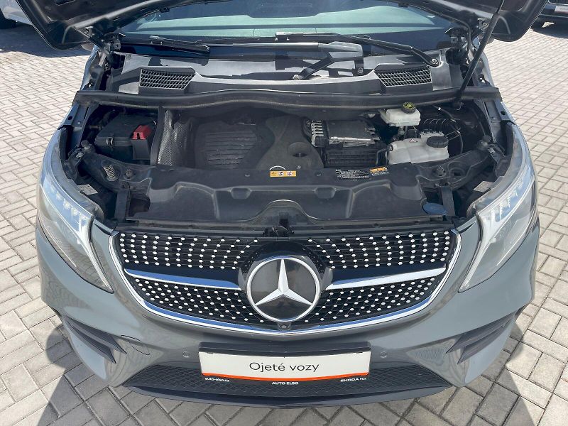Mercedes-Benz Třídy V (2020) 300d / 176 kW 4Matic Long Avan - fotka 13 z 30