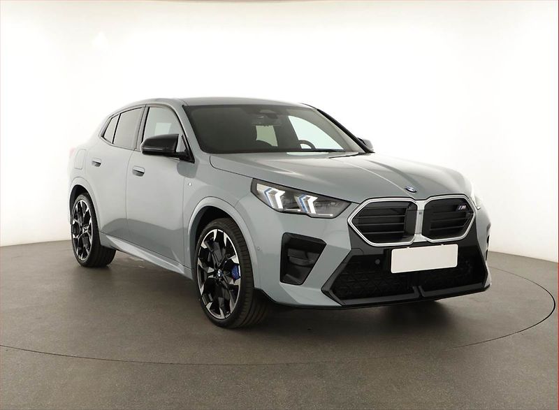 BMW X2 (2025) M35i - fotka 1 z 24