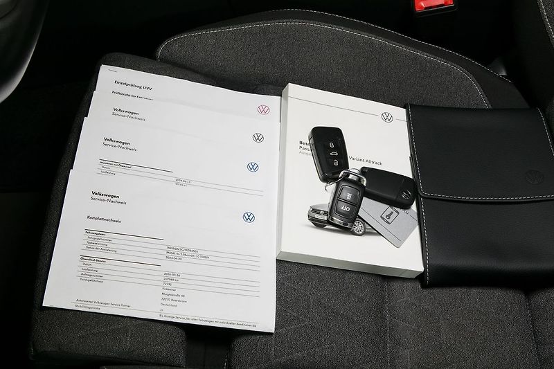 Volkswagen Passat 2.0TDI 110kW DSG IQ 360 Webast - fotka 35 z 35