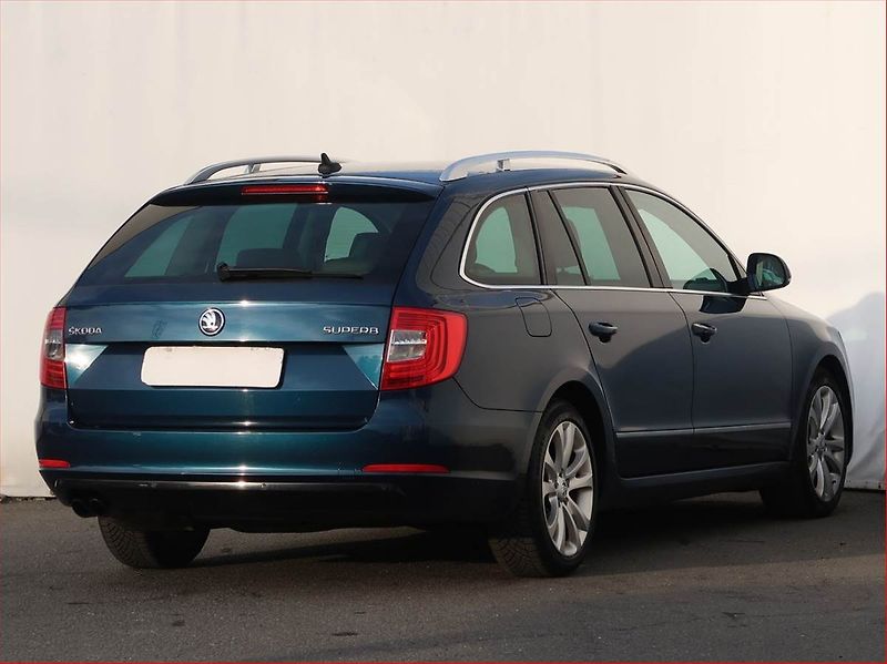 Škoda Superb (2014) Elegance 2.0 TDI, Automat - fotka 5 z 24