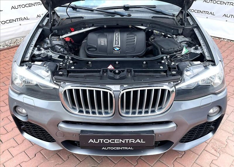 BMW X3 3,0 D,X-Drive,190kW - fotka 8 z 26