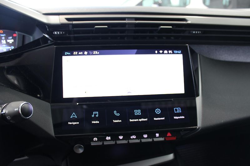 Peugeot 308 (2023) 1.2 PureTech,130HP,ČR,DPH - fotka 15 z 18