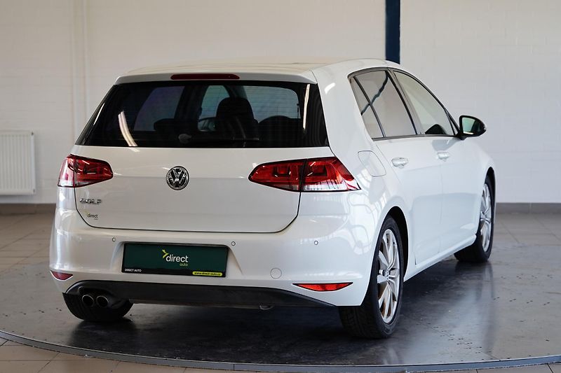 Volkswagen Golf - fotka 2 z 33