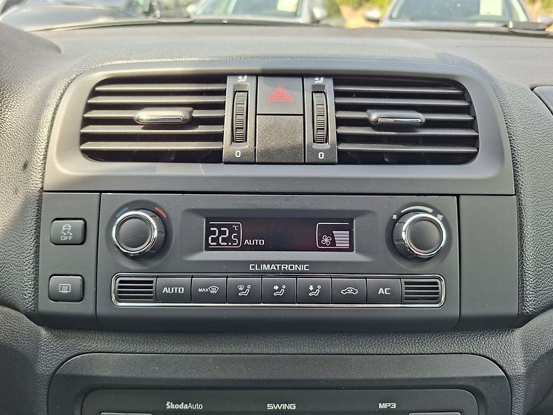 Škoda Roomster 1,2 TSI 63kW M5 2.MAJ - fotka 18 z 23